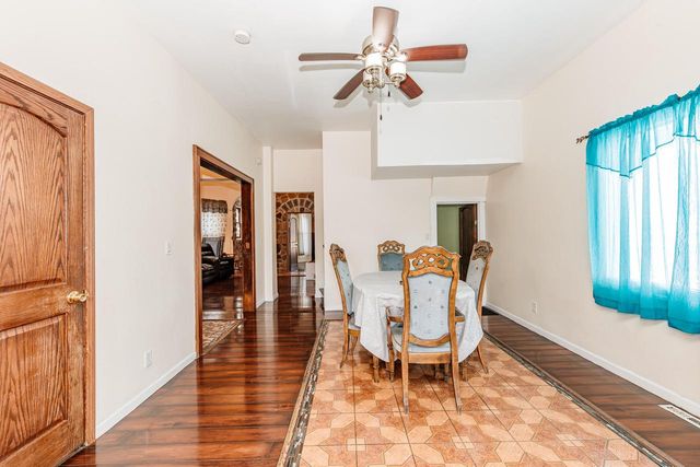 932 S Layton BOULEVARD, Milwaukee, WI 53215
