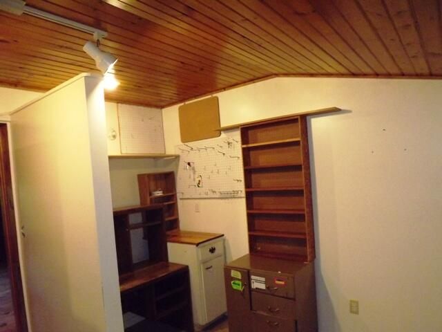 1908 S 186th Avenue, Hesperia, MI 49421