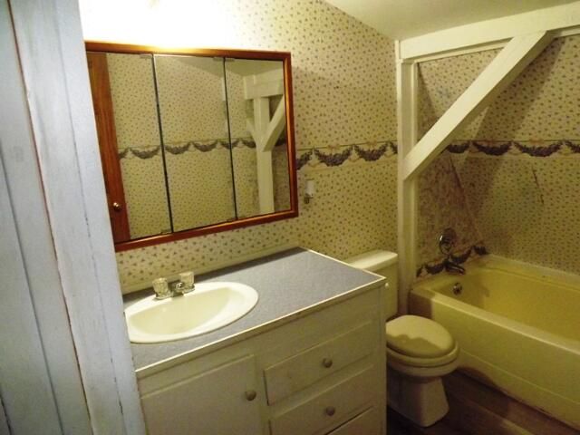 1908 S 186th Avenue, Hesperia, MI 49421