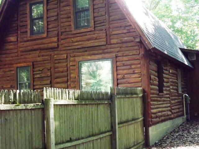 1908 S 186th Avenue, Hesperia, MI 49421