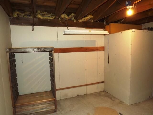 1908 S 186th Avenue, Hesperia, MI 49421