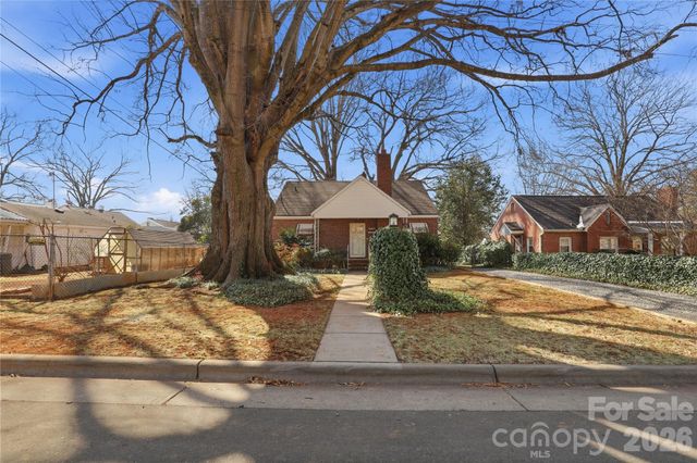 3115 Mathis Drive, Charlotte, NC 28208