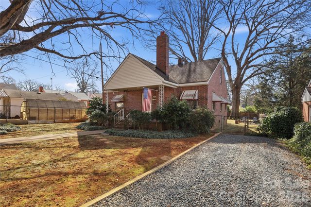 3115 Mathis Drive, Charlotte, NC 28208