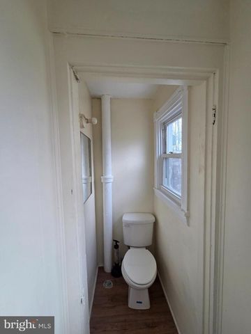 1135 COTTON ST, Reading, PA 19602