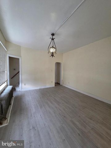 1135 COTTON ST, Reading, PA 19602