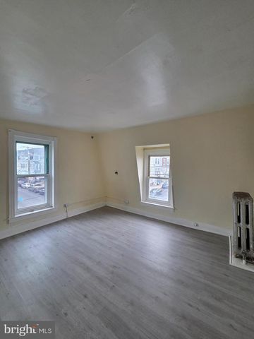 1135 COTTON ST, Reading, PA 19602