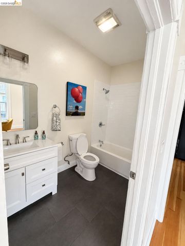 1324 Burnett, Berkeley, CA 94702