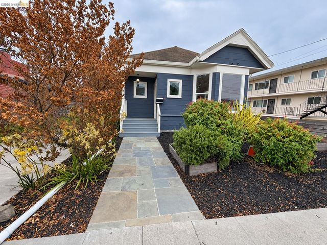 1324 Burnett, Berkeley, CA 94702