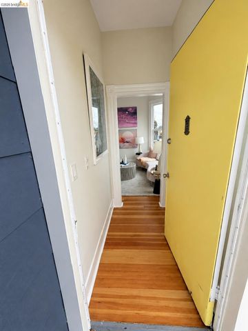 1324 Burnett, Berkeley, CA 94702