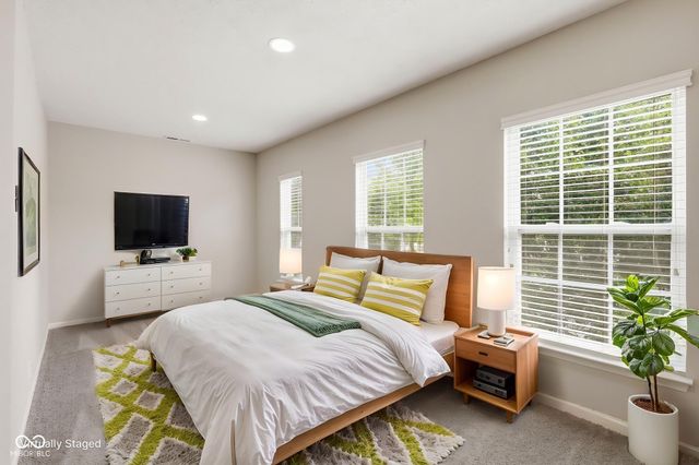 12670 E 131st Street, Fishers, IN 46037