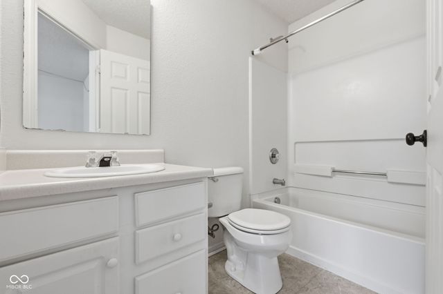 12670 E 131st Street, Fishers, IN 46037
