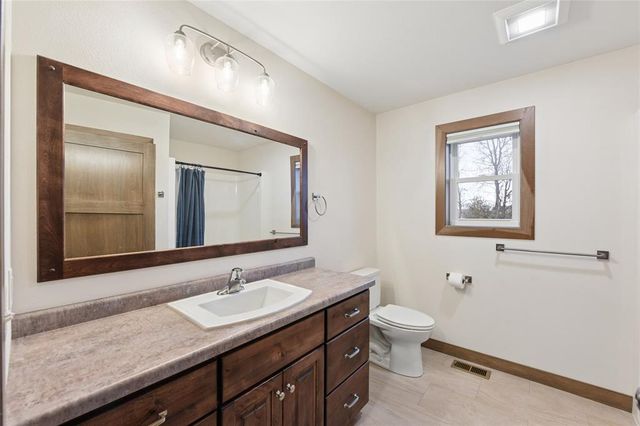 1352 Juniper Place, Eau Claire, WI 54703