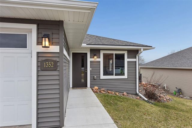 1352 Juniper Place, Eau Claire, WI 54703