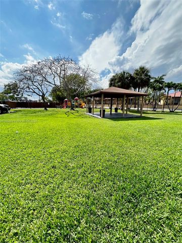 6866 NW 173rd Dr 610, Hialeah, FL 33015