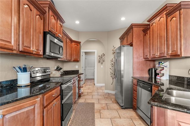 762 Showplace Gateway, Branson, MO 65616