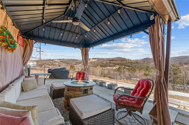 762 Showplace Gateway, Branson, MO 65616