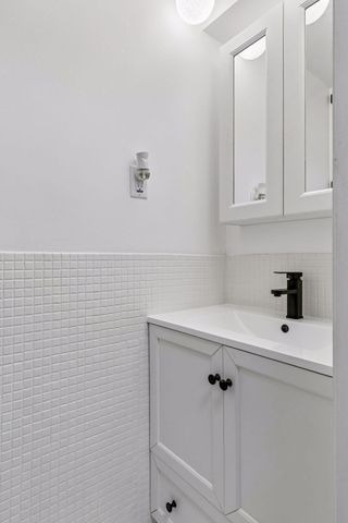 1309 Arlington Avenue W, Saint Paul, MN 55108