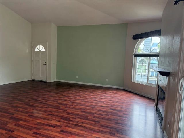 7532 Seaspring 201, Huntington Beach, CA 92648