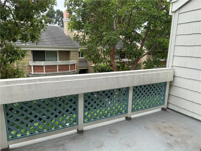 7532 Seaspring 201, Huntington Beach, CA 92648