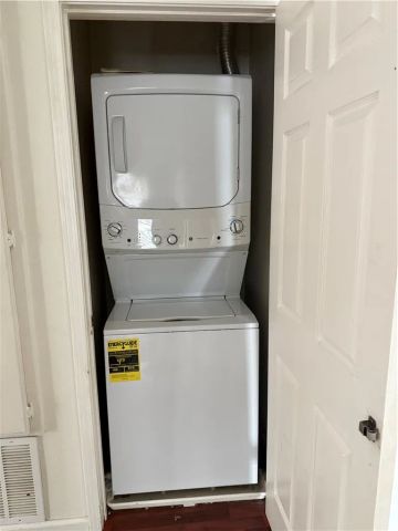 7532 Seaspring 201, Huntington Beach, CA 92648