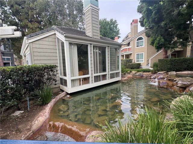 7532 Seaspring 201, Huntington Beach, CA 92648