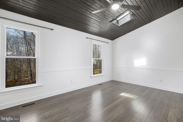 306 CLYDESDALE CT, Spotsylvania, VA 22551