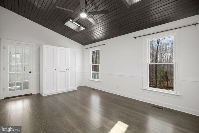 306 CLYDESDALE CT, Spotsylvania, VA 22551