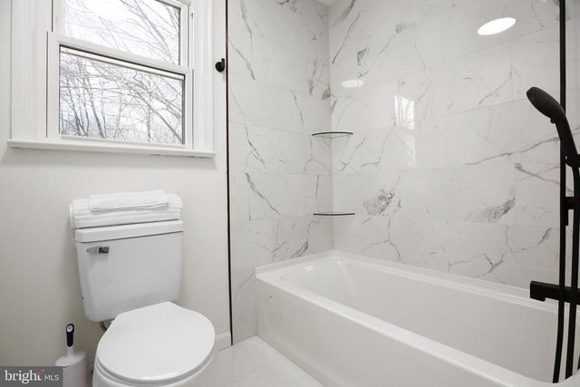 306 CLYDESDALE CT, Spotsylvania, VA 22551