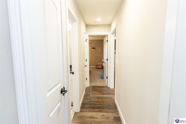 234 Royal Birkdale Court, Vine Grove, KY 41075