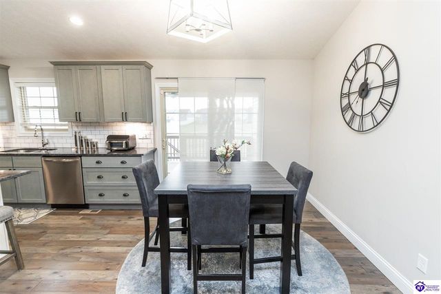 234 Royal Birkdale Court, Vine Grove, KY 41075