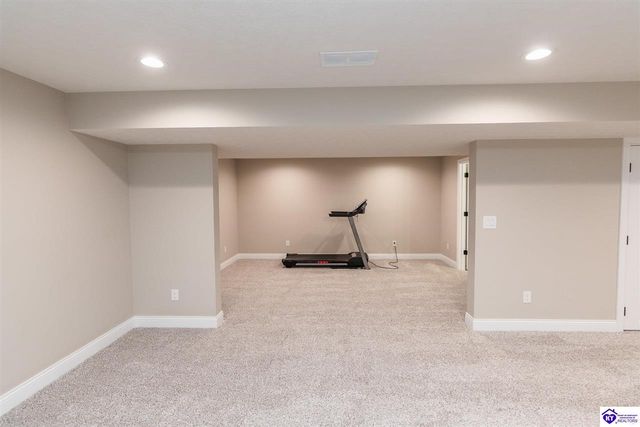 234 Royal Birkdale Court, Vine Grove, KY 41075