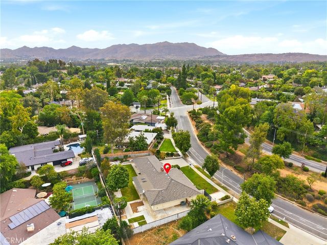 2145 Fairview Avenue, Riverside, CA 92506