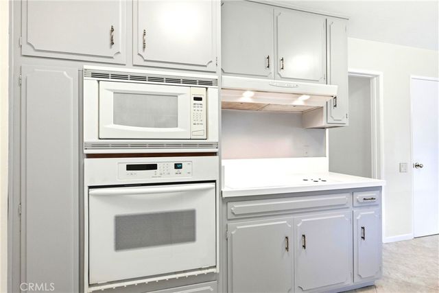 2145 Fairview Avenue, Riverside, CA 92506