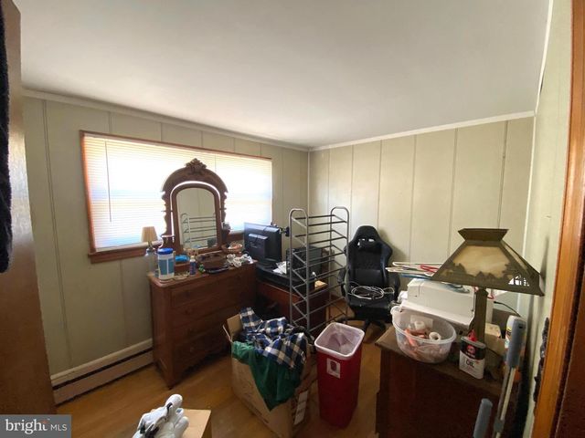 70 LOCUST AVE, Pennsville, NJ 08070