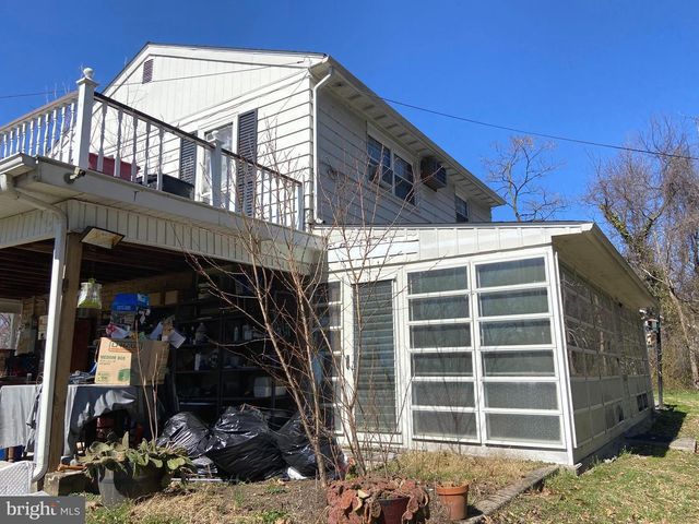 70 LOCUST AVE, Pennsville, NJ 08070