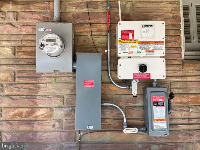 70 LOCUST AVE, Pennsville, NJ 08070