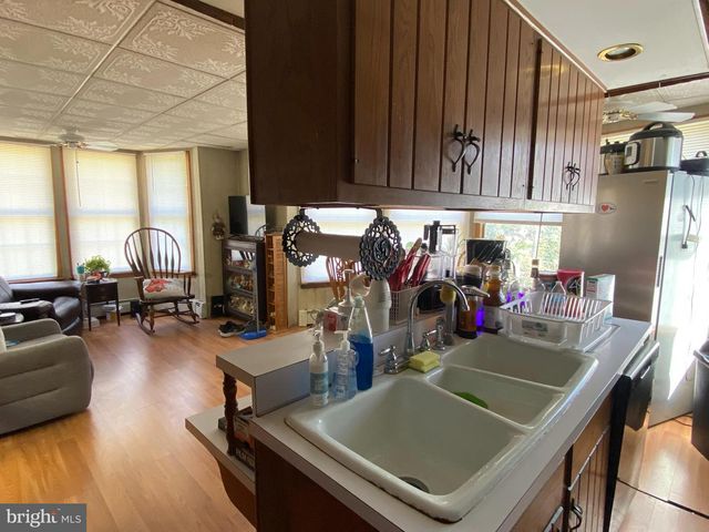 70 LOCUST AVE, Pennsville, NJ 08070