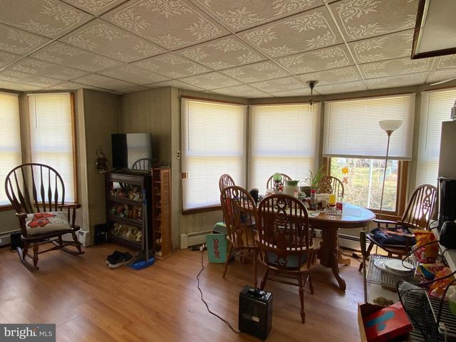 70 LOCUST AVE, Pennsville, NJ 08070