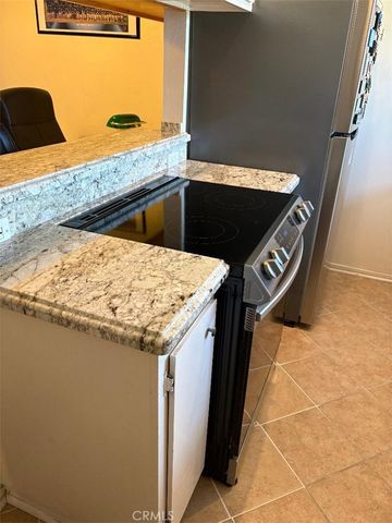 7100 Cerritos 112, Stanton, CA 90680