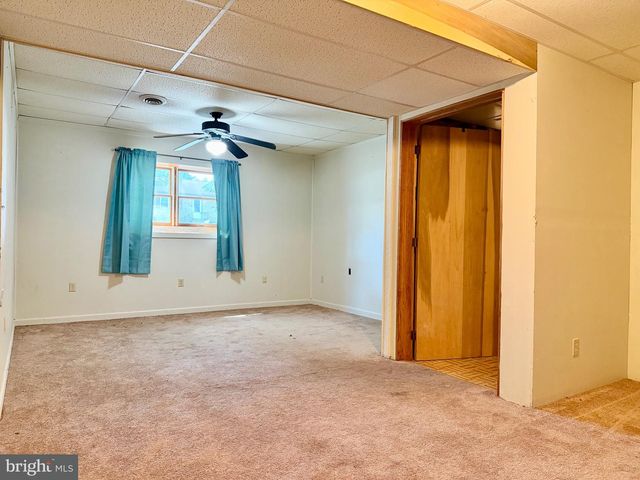 115 LION DR, Hanover, PA 17331