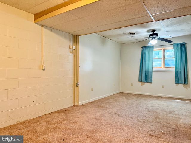115 LION DR, Hanover, PA 17331