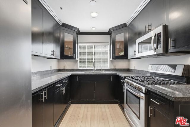438 S Garfield Avenue, Monterey Park, CA 91754