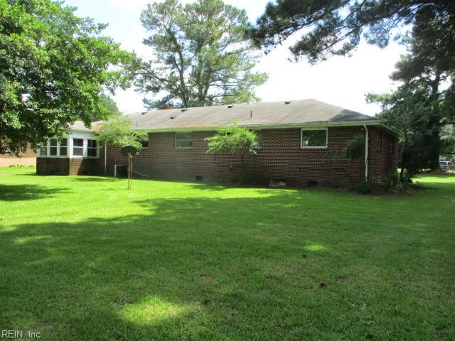 4052 Sunkist RD, Chesapeake, VA 23321