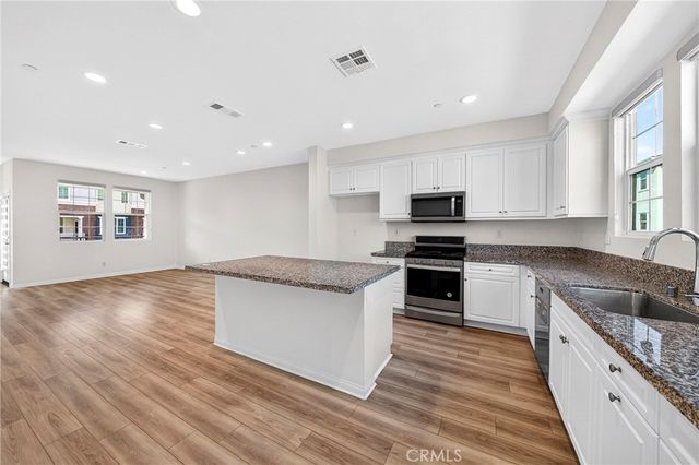 6982 Crimson, Buena Park, CA 90621