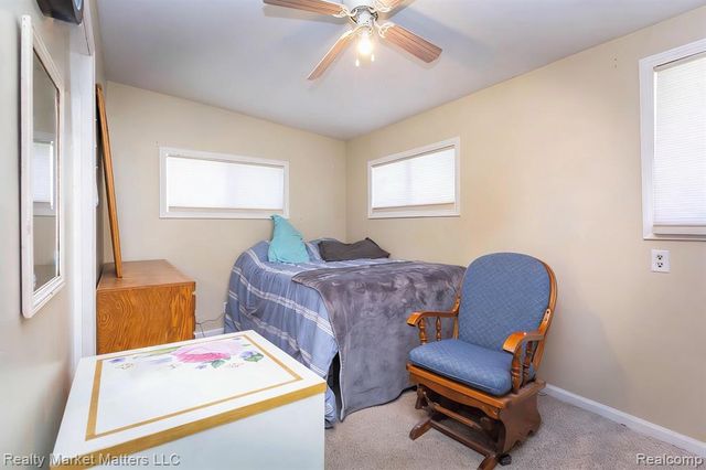 2543 Henry Road, Lapeer, MI 48446