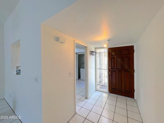 1225 E Avenida Hermosa --, Phoenix, AZ 85014