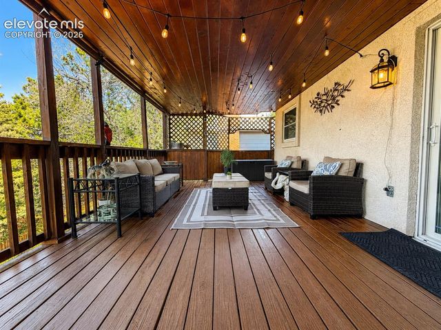 6030 Snowbird Drive, Colorado Springs, CO 80918