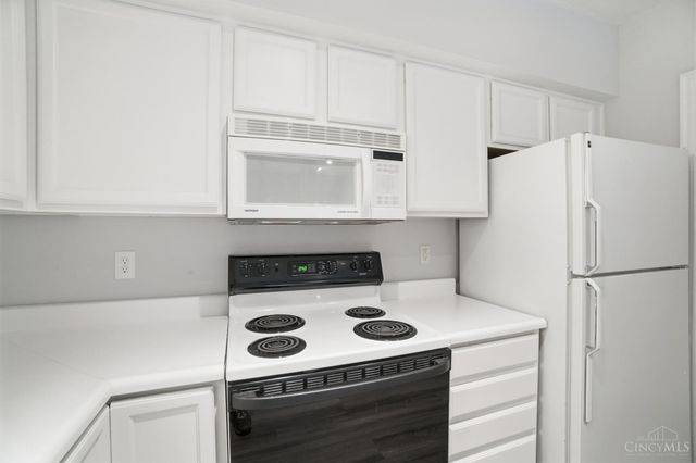 101 Postoak Lane, Milford, OH 45150
