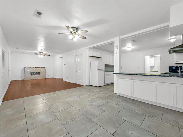 417 Wallace Avenue, Kansas City, MO 64125