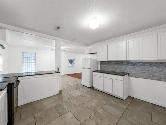 417 Wallace Avenue, Kansas City, MO 64125